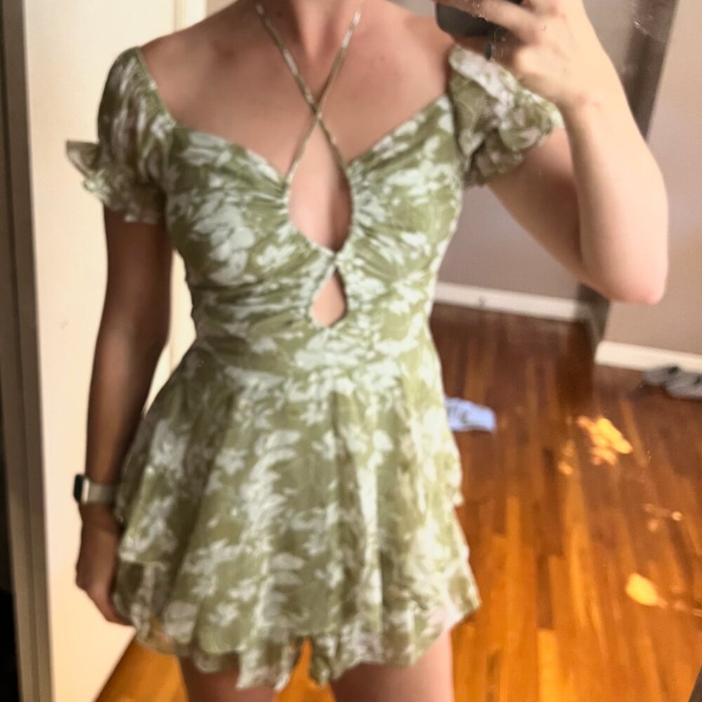 Green Floral Rumper - Picture 3 of 5